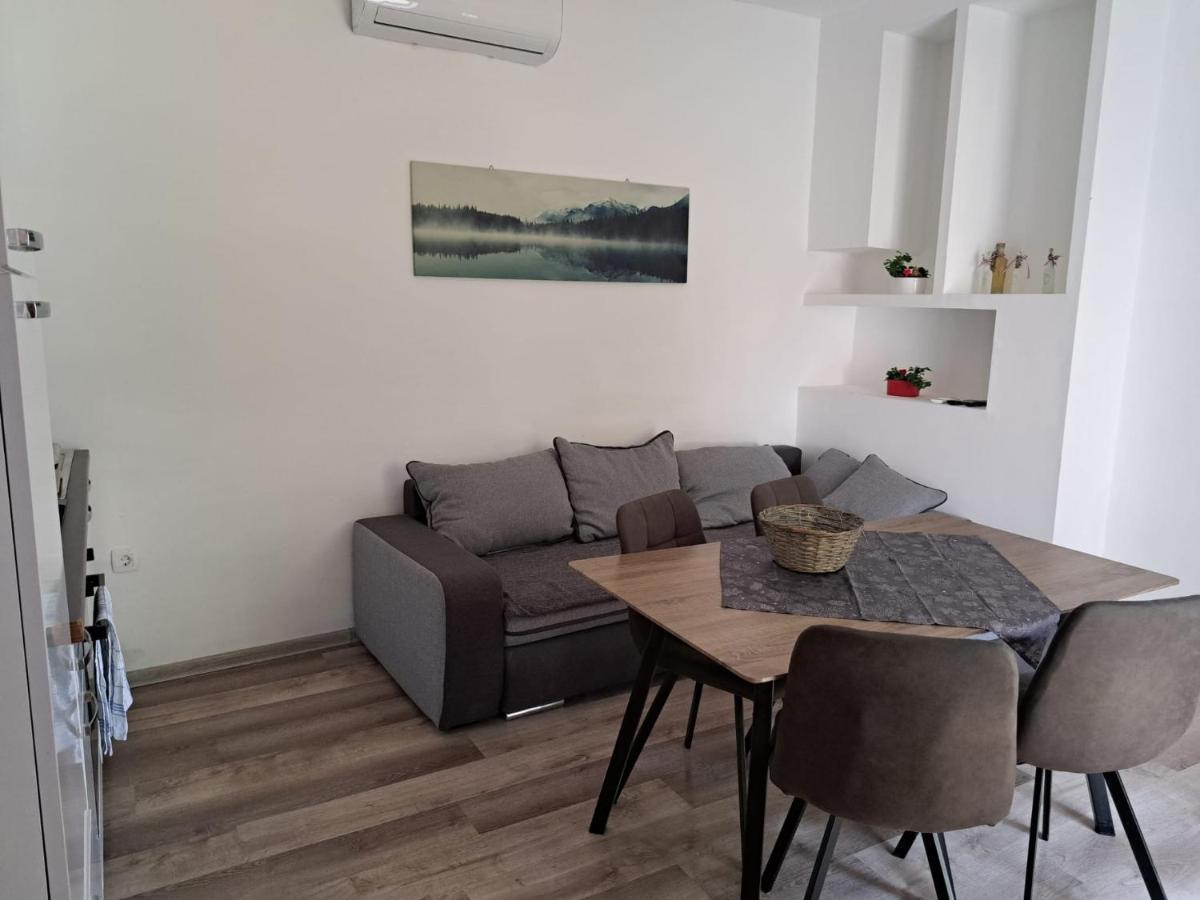 Appartamento Ground Floor With Parking Erny *